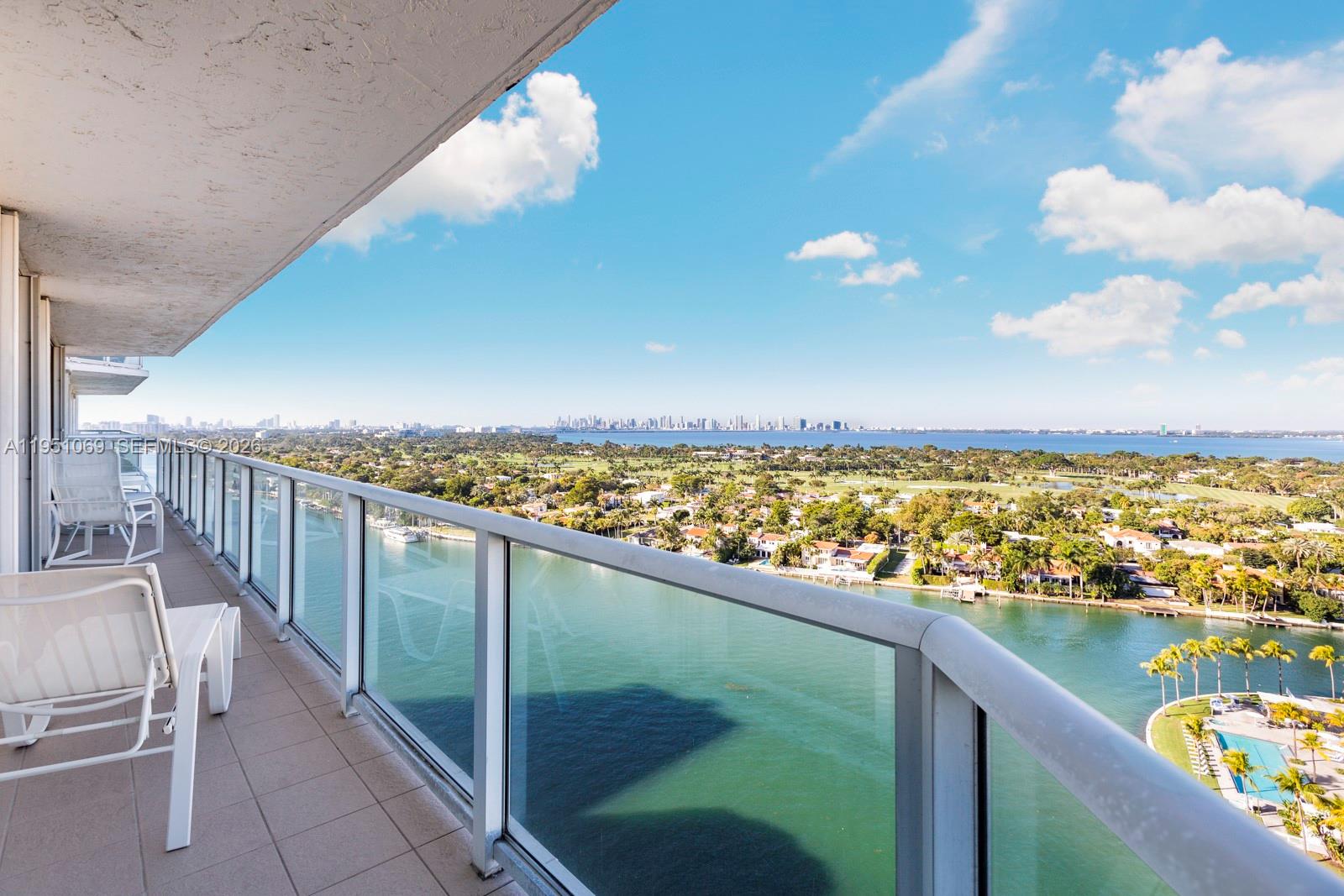 5900 Collins Ave # 2105, Miami Beach FL 33140