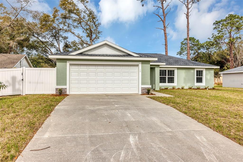 10 CEDAR TREE DRIVE
