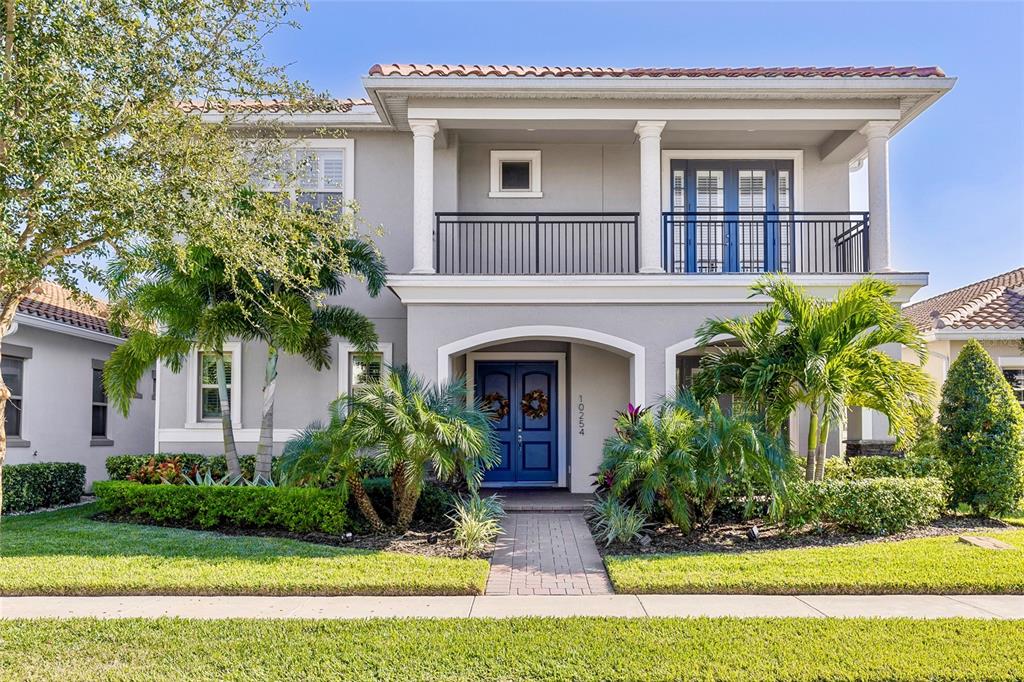 10254 BEECHWOOD LANE