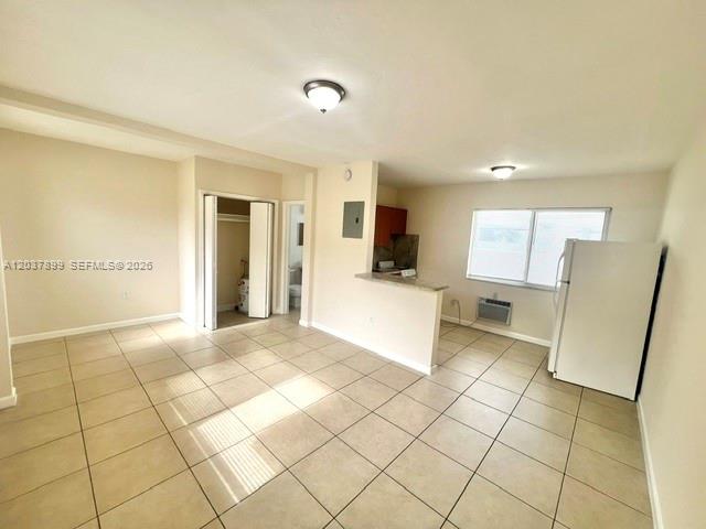686 NE 85th St # 3B, Miami FL 33138