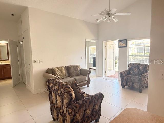 1023 DAVID WALKER DRIVE UNIT B6, TAVARES, FL — photo 5 of 30
