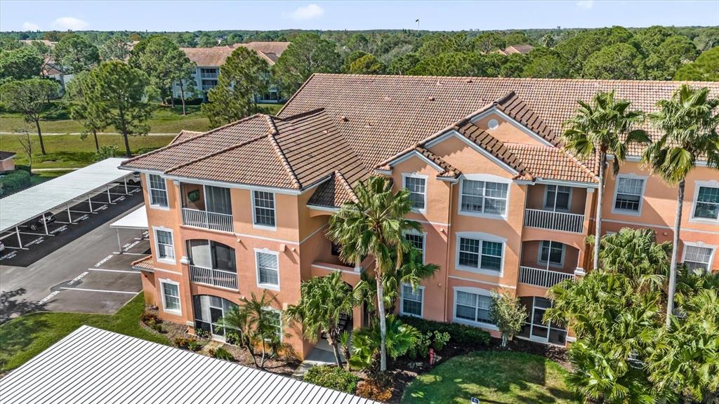 13500 TURTLE MARSH LOOP UNIT 811