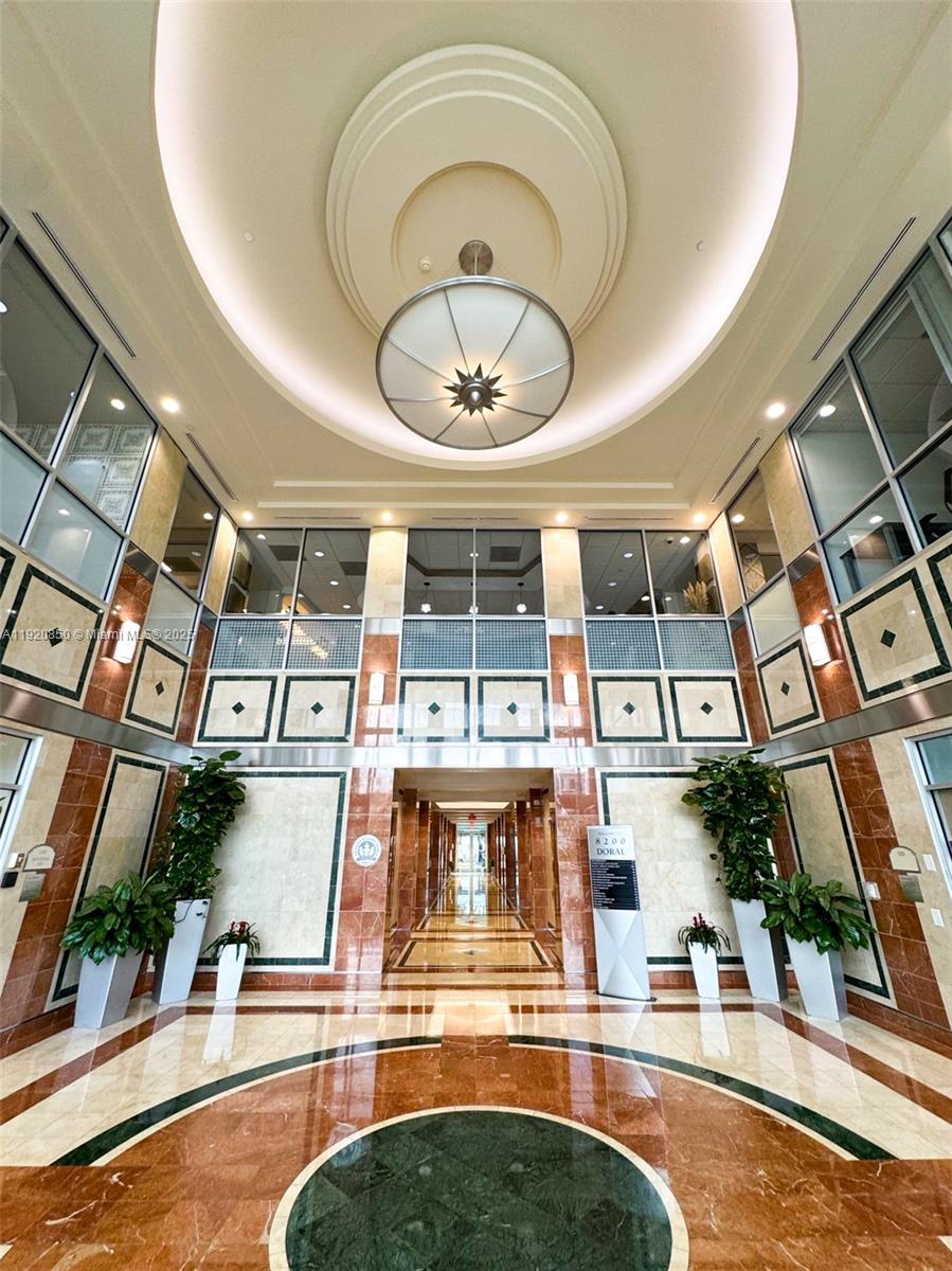 DORAL, FL — photo 2 of 7