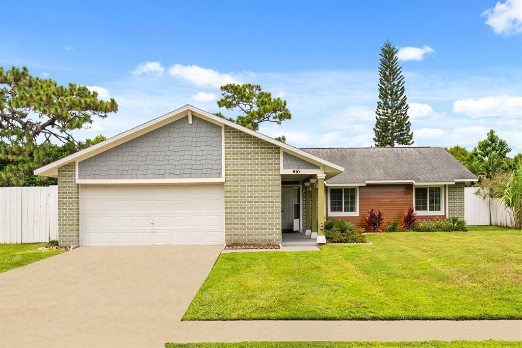 910 MOSSHART LANE