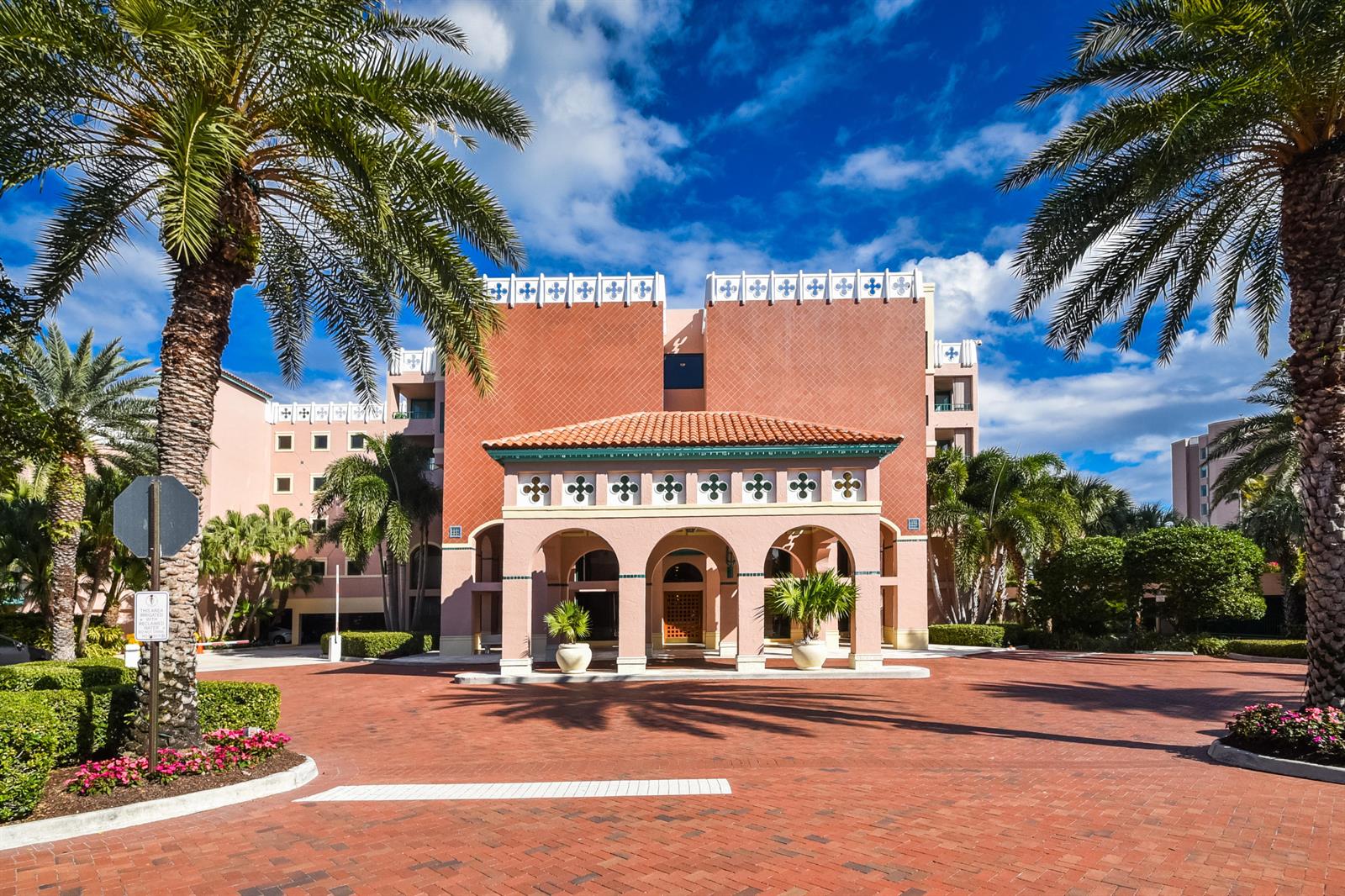 120 SE 5th Avenue, Boca Raton FL 33432