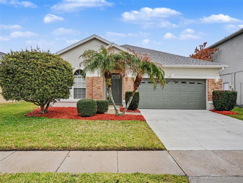 1714 CEDAR LAKE DRIVE