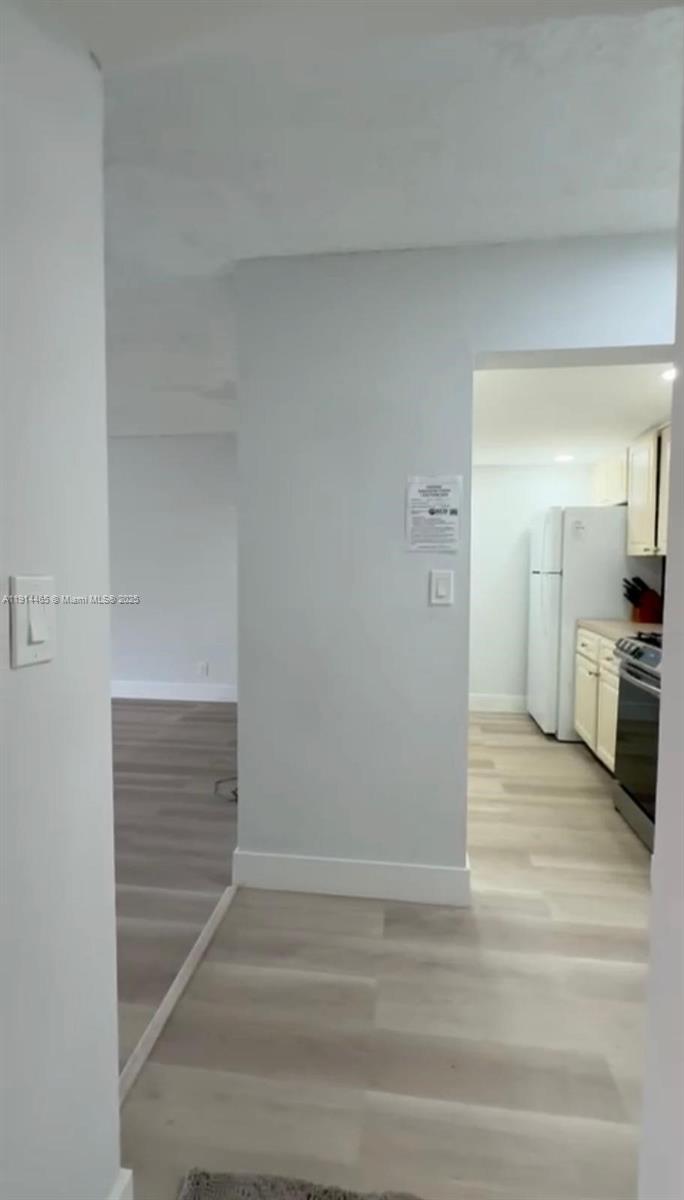 17901 NW 68 Ave # 205, Hialeah FL 33015