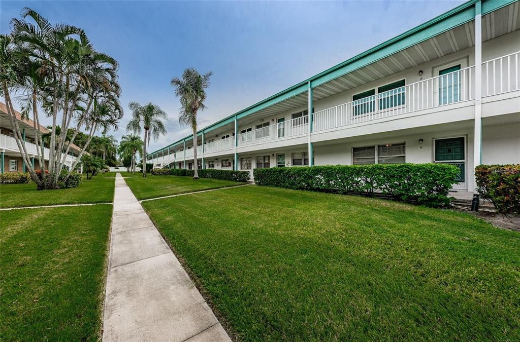 5217 81ST STREET N UNIT 11