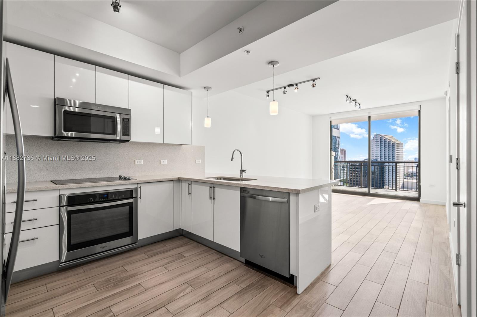 999 SW 1st Ave # 2208, Miami FL 33130