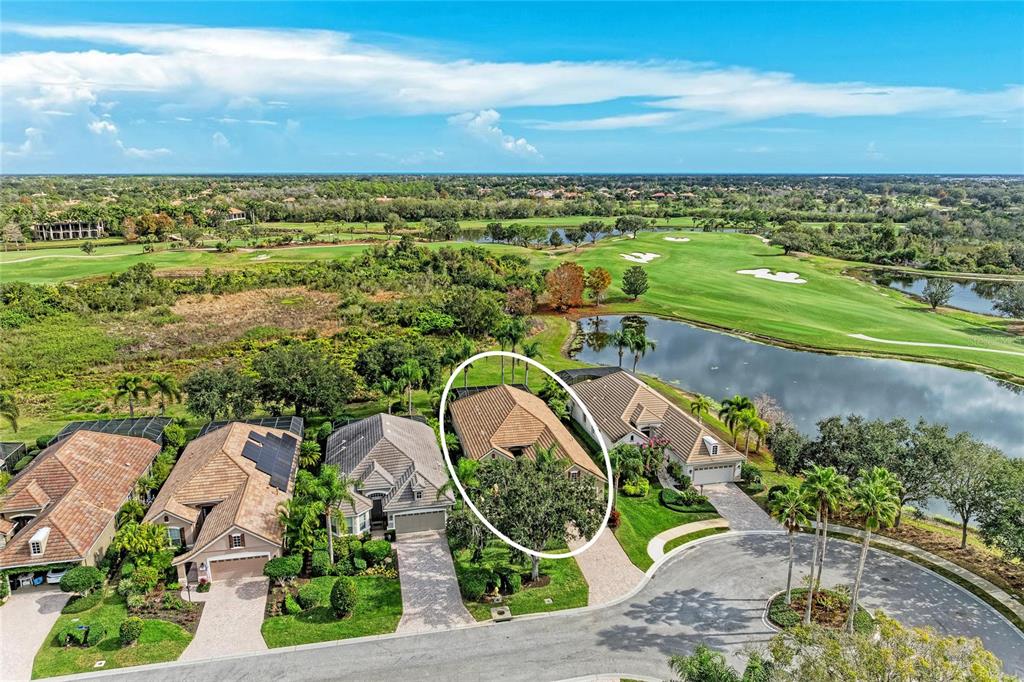 7423 LAKE FOREST GLEN