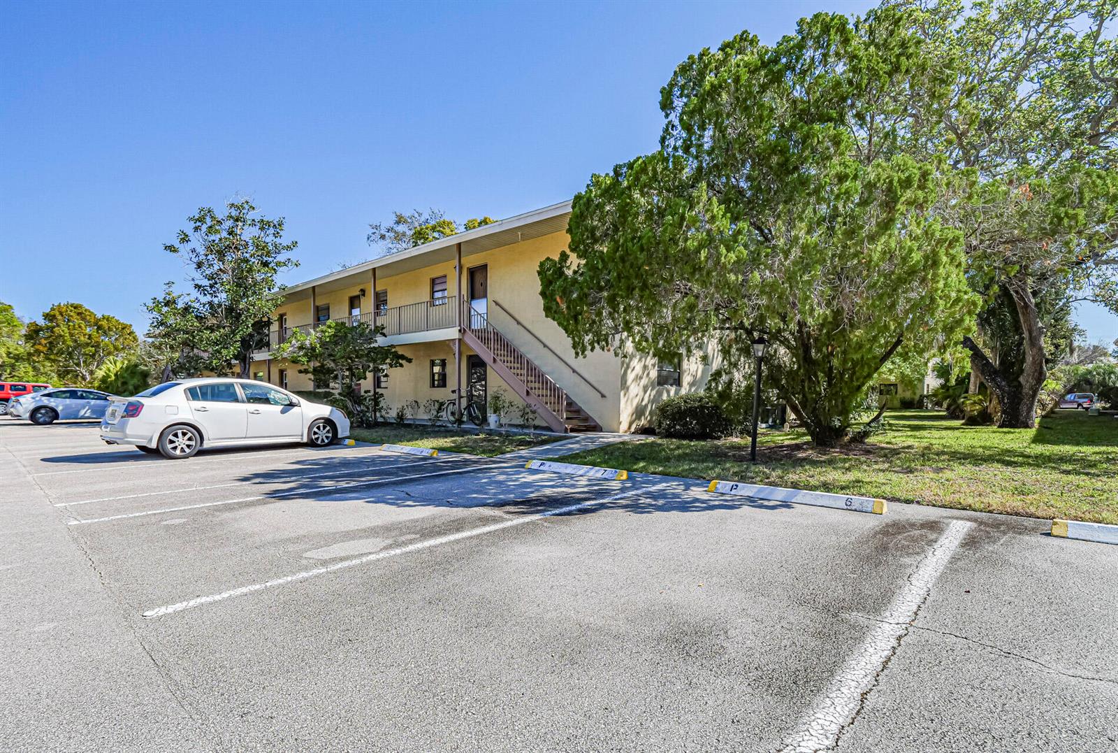 3_-_Copy_2 — VERO BEACH, FL