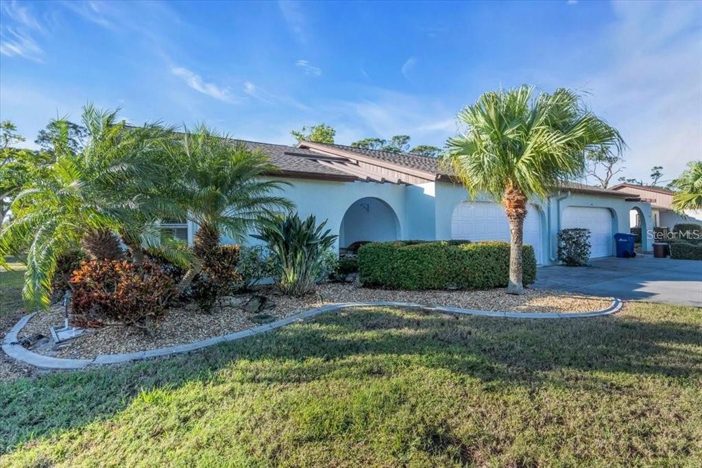 507 FOXWOOD BOULEVARD UNIT 4