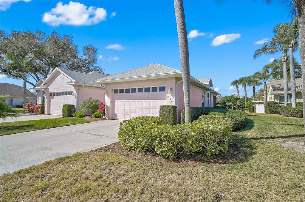 479 CATALINA ISLES CIRCLE