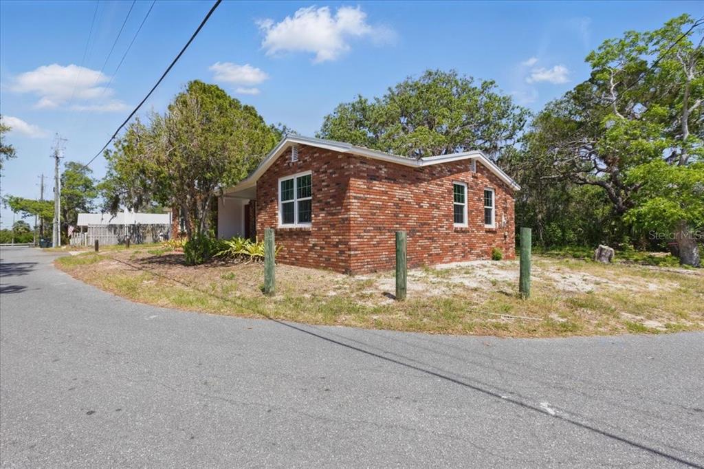 12301 CEDAR STREET, CEDAR KEY, FL — photo 2 of 30