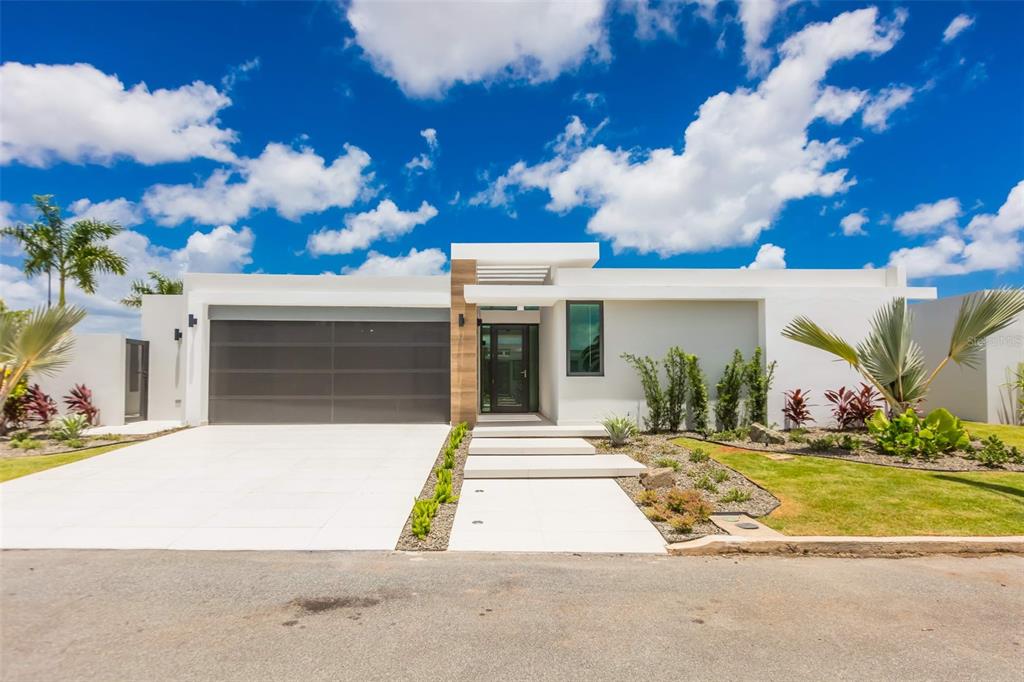 RESIDENCES AT RIO CALLE EBRO CORNER UNIT 69