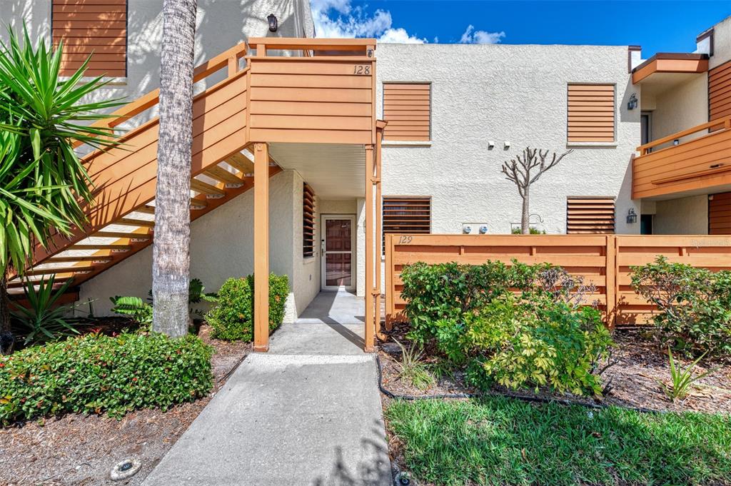 129 WILD PALM DRIVE UNIT D