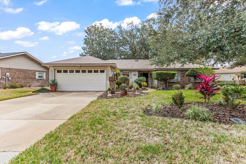 923 NORTHBROOK DRIVE