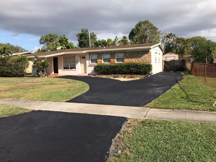 1118 NW 43rd Ter, Lauderhill FL 33313