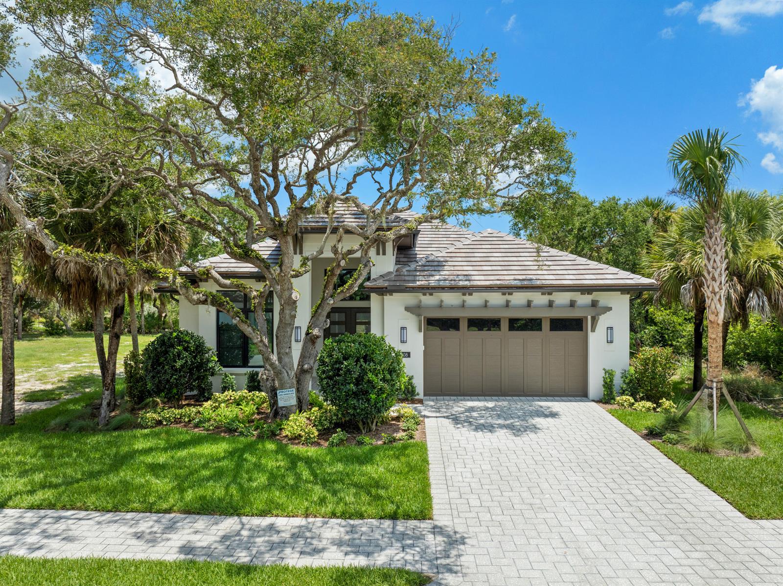 9108 Seaglass Court, Vero Beach FL 32963