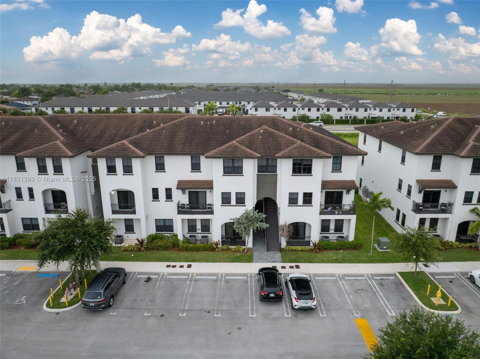 15600 SW 136th St # 106, Miami FL 33196