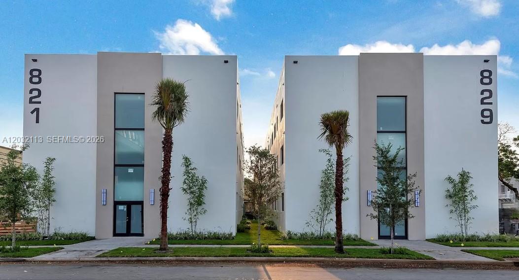 821 SW 18th Ave # 203, Miami FL 33135