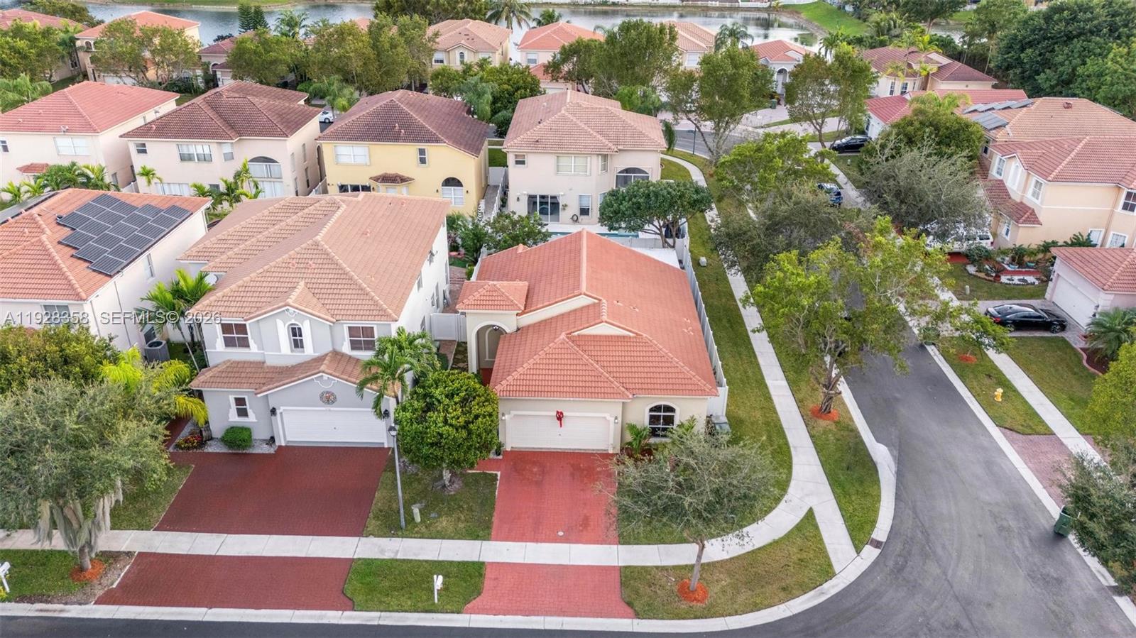 3712 NE 16th St, Homestead FL 33033