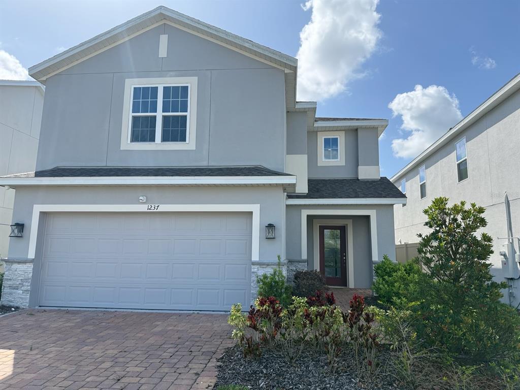 1237 REGAL KING DRIVE