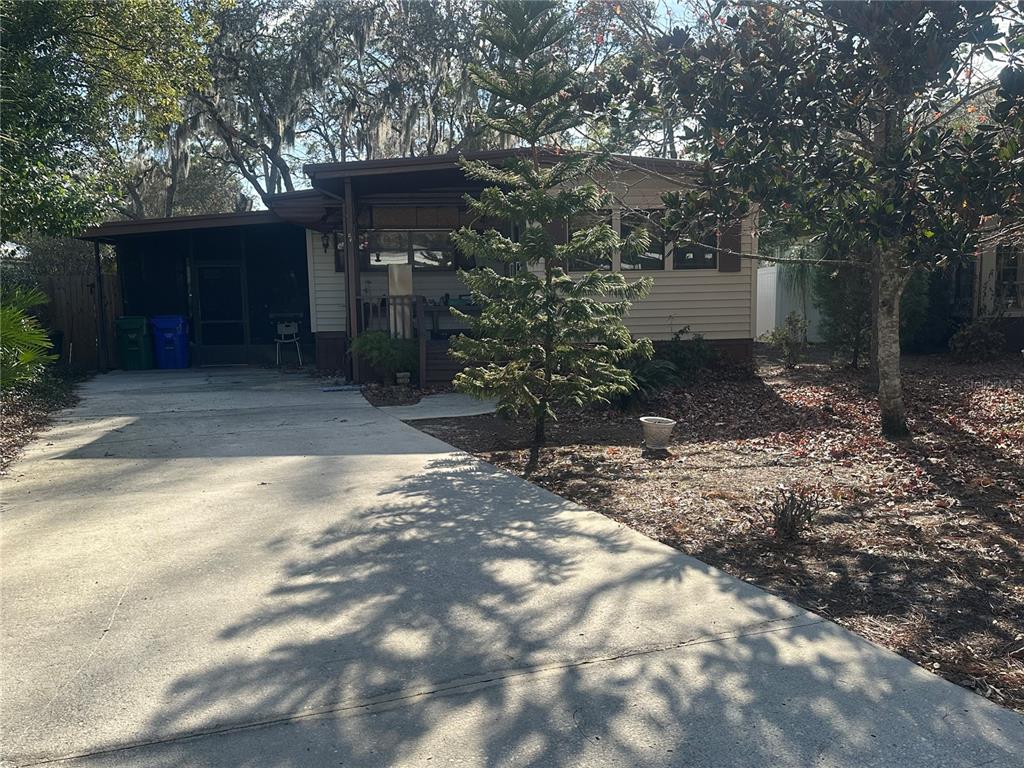 311 N FOREST BOULEVARD