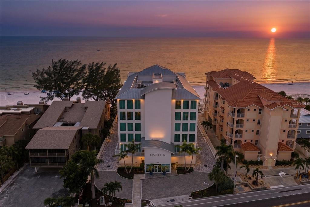 19816 GULF BOULEVARD UNIT 501