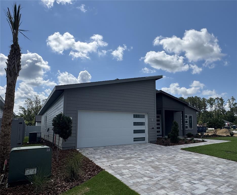 841 SW 145TH DRIVE, NEWBERRY, FL — photo 2 of 30
