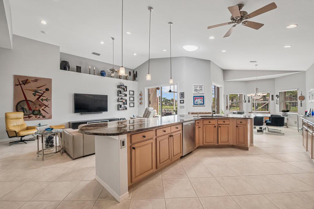 8417 Grand Messina Circle, Boynton Beach FL 33472
