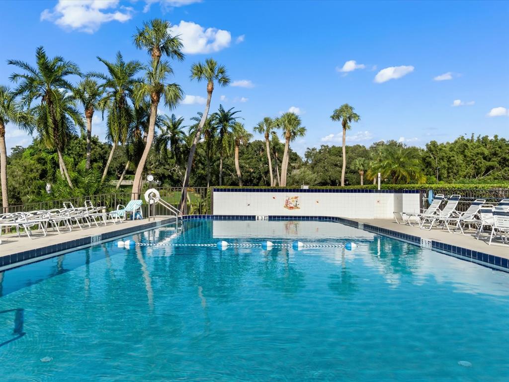 220 BELLEVIEW BOULEVARD UNIT 702, BELLEAIR, FL — photo 5 of 30
