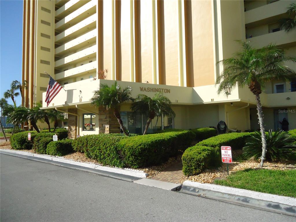 4550 COVE CIRCLE UNIT 405