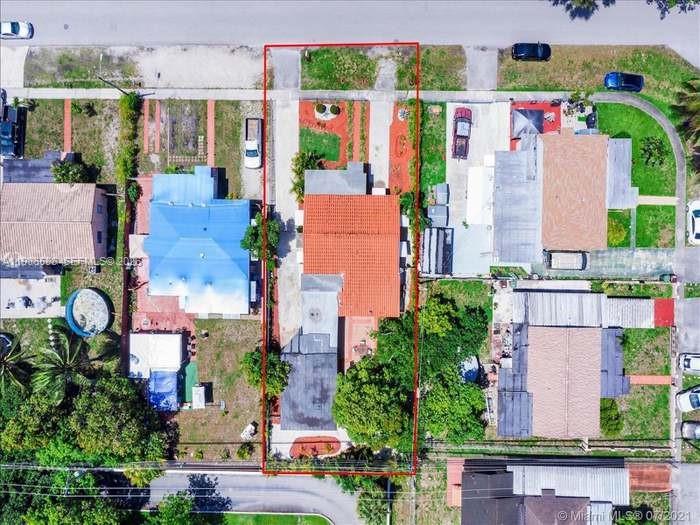 52 E 50th Pl, Hialeah FL 33013, HIALEAH, FL — photo 2 of 24