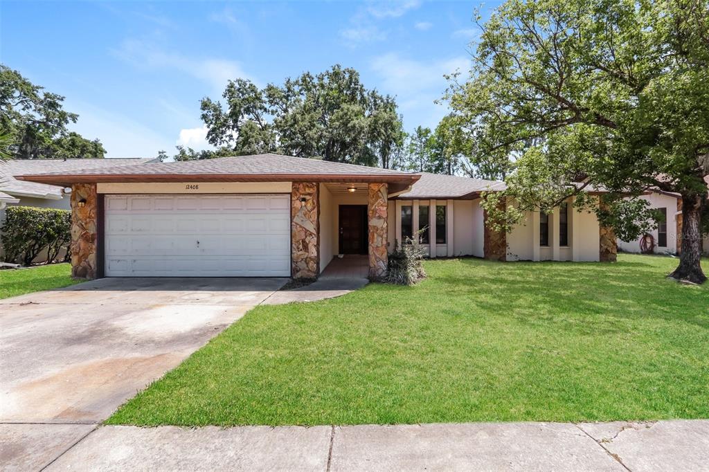 12408 GOLDEN OAK CIRCLE