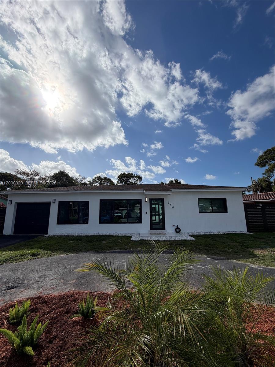 750 Carolina Ave, Fort Lauderdale FL 33312