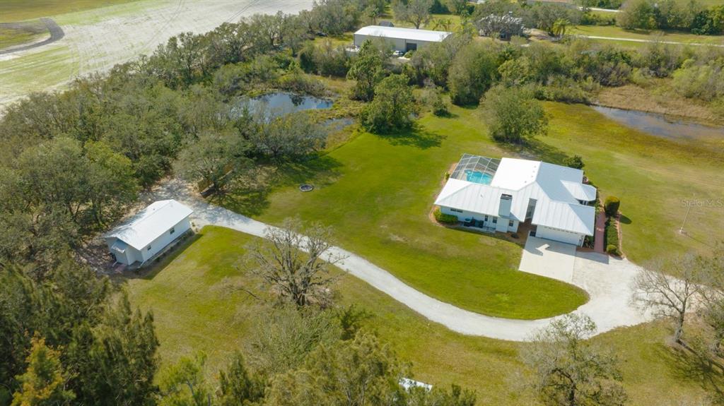 1950 BERN CREEK LOOP, SARASOTA, FL — photo 4 of 30