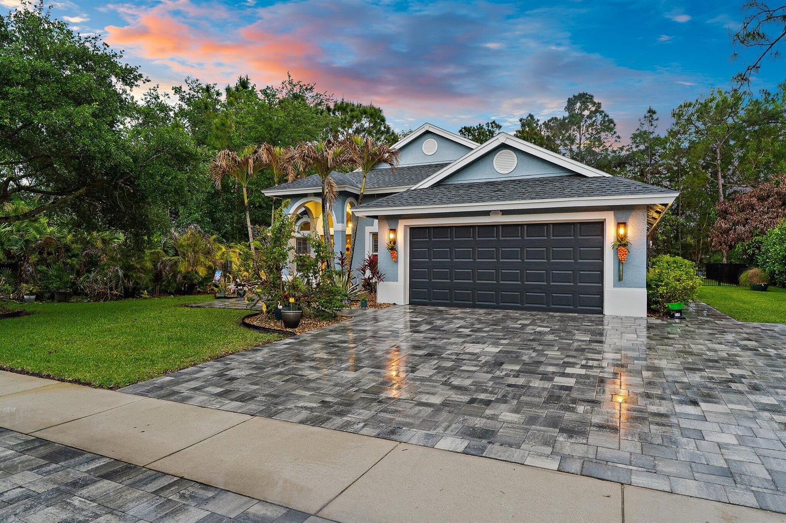 8577 SW Sea Captain Drive, Stuart FL 34997