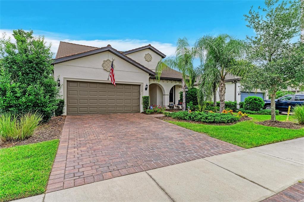 7572 VIOLA LOOP, BRADENTON, FL — photo 5 of 30