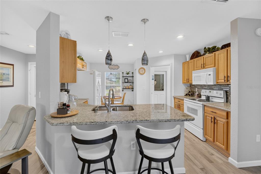 8141 SW 80TH TERRACE, OCALA, FL — photo 5 of 22