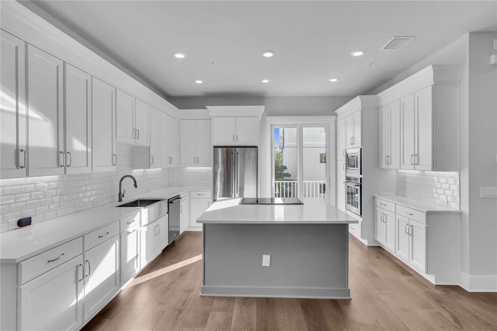 506 LAUREL PARK DRIVE UNIT 506, SARASOTA, FL — photo 5 of 30