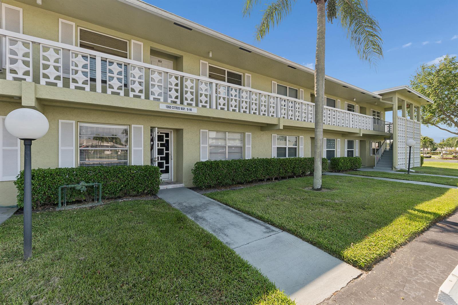 1060 Citrus Way # 204, Delray Beach FL 33445