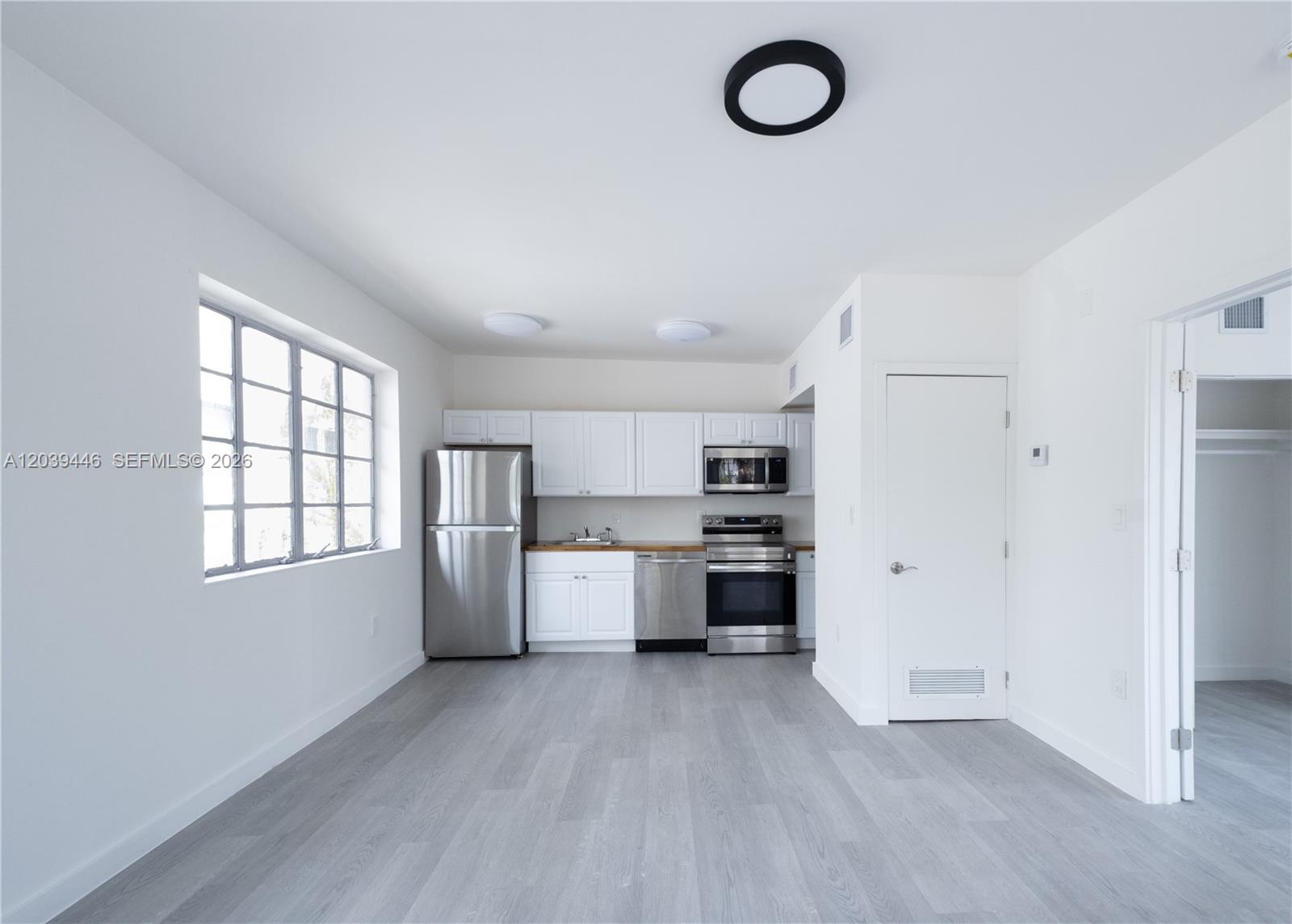 423 NE 71st St # 4, Miami FL 33138
