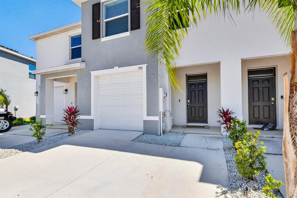 350 MANGROVE SHADE CIRCLE, APOLLO BEACH, FL — photo 2 of 30
