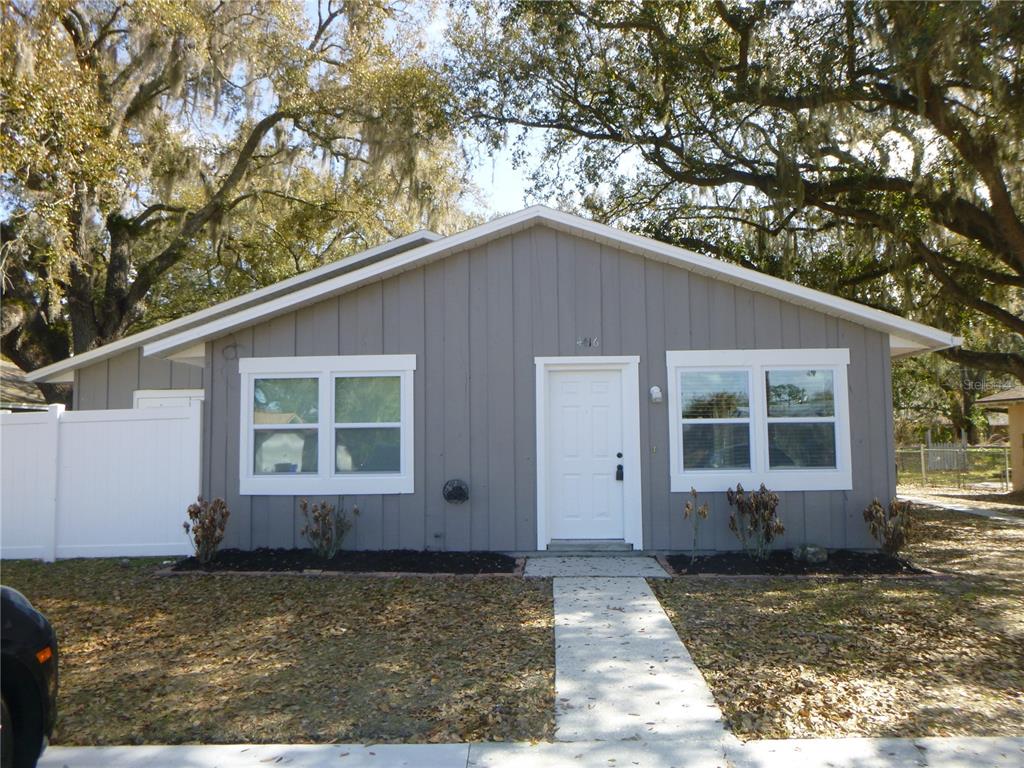 4416 HIGHLAND LANE