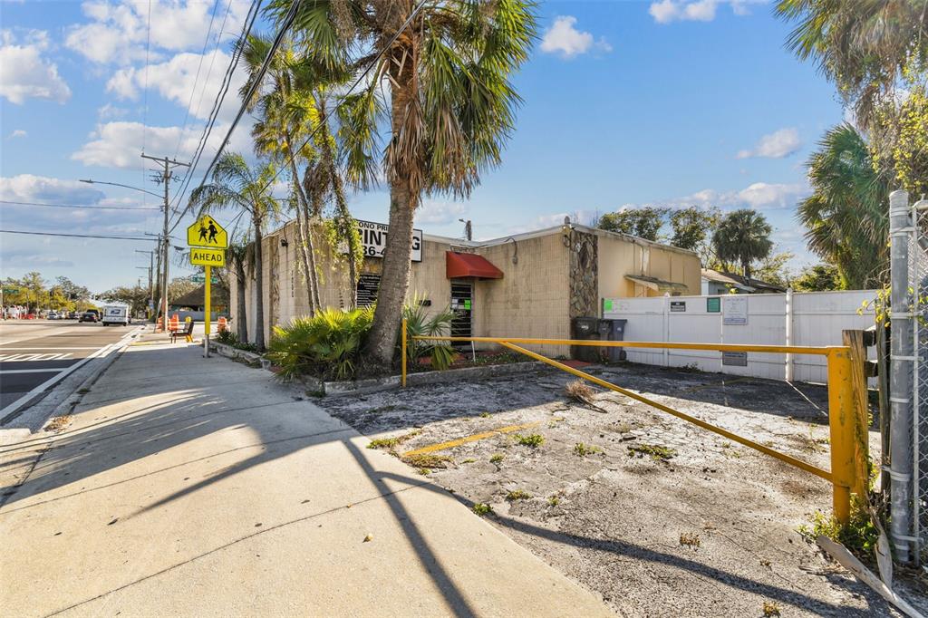 7000 N NEBRASKA AVENUE