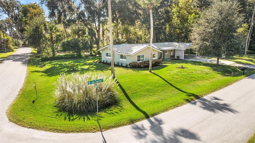 353 LAKE CRESCENT DRIVE