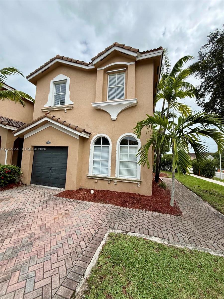 2462 SE 15th Ct, Homestead FL 33035