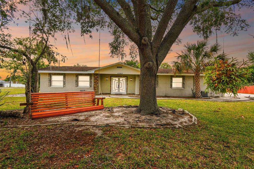 1302 BRANDONWOOD DRIVE
