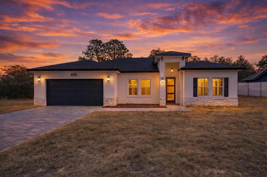 839 MARION OAKS MANOR